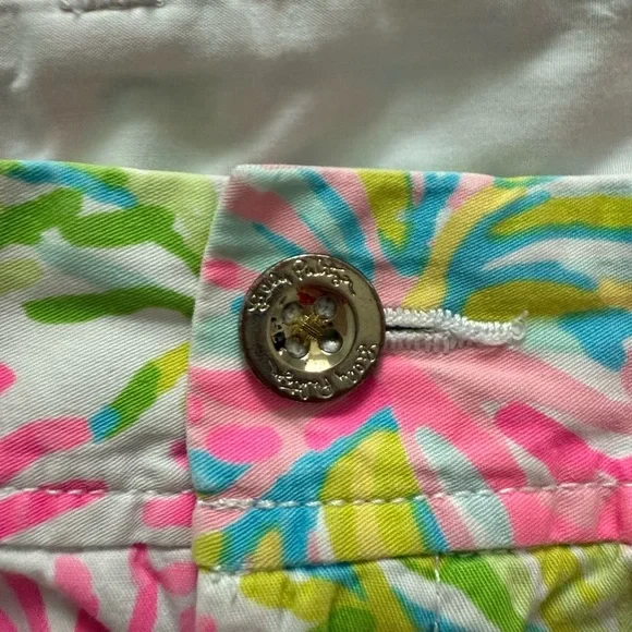 Lilly Pulitzer Multicolor Floral Print Shorts - Picture 5 of 11
